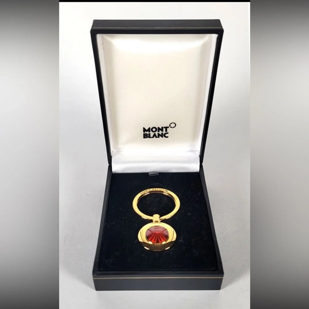 Montblanc Etoile Round Red Colored Enamel & gold finished Keyring NIB